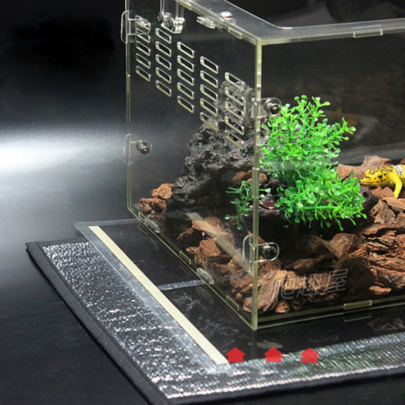 Термоизоляционный коврик для нагревательных матов Terrario HeatArmor 28/35W 30x65см