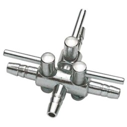 Кран на три выхода (металл) Hobby Metallic Air Valve 4/6мм 3-Ways (63350)